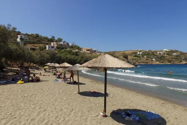 Syros Kini Beach